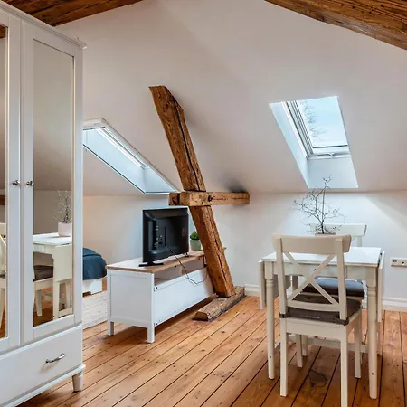 Bahnhof Grombach Apartment