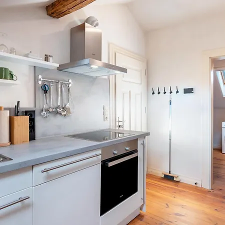 Bahnhof Grombach Apartment