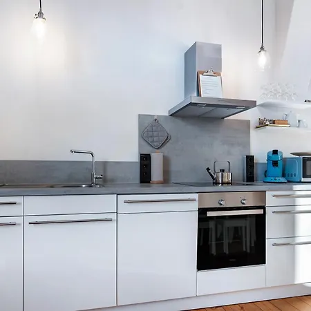Bahnhof Grombach Apartment *