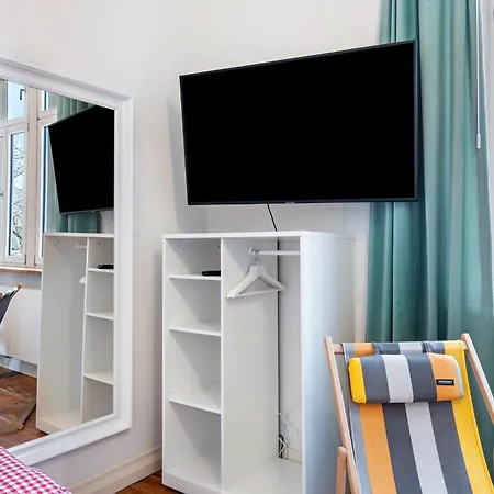 Bahnhof Grombach Apartment