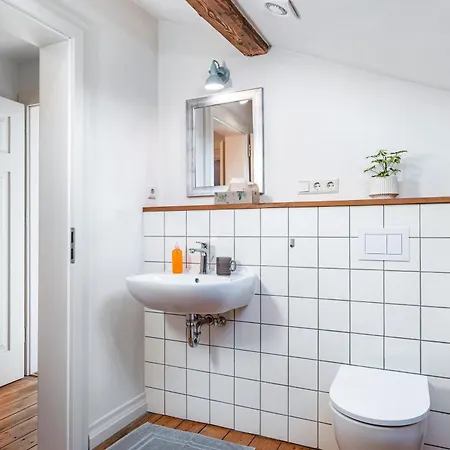 Bahnhof Grombach Apartmán